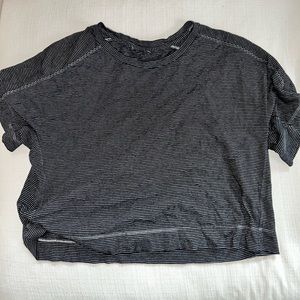 Black & white striped cropped top